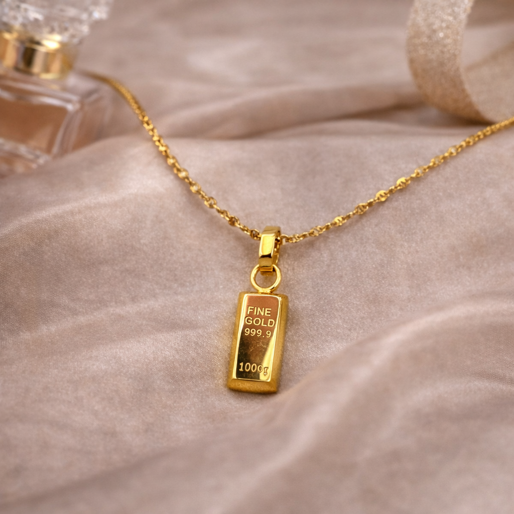 Signature Gold Bar Pendant Necklace