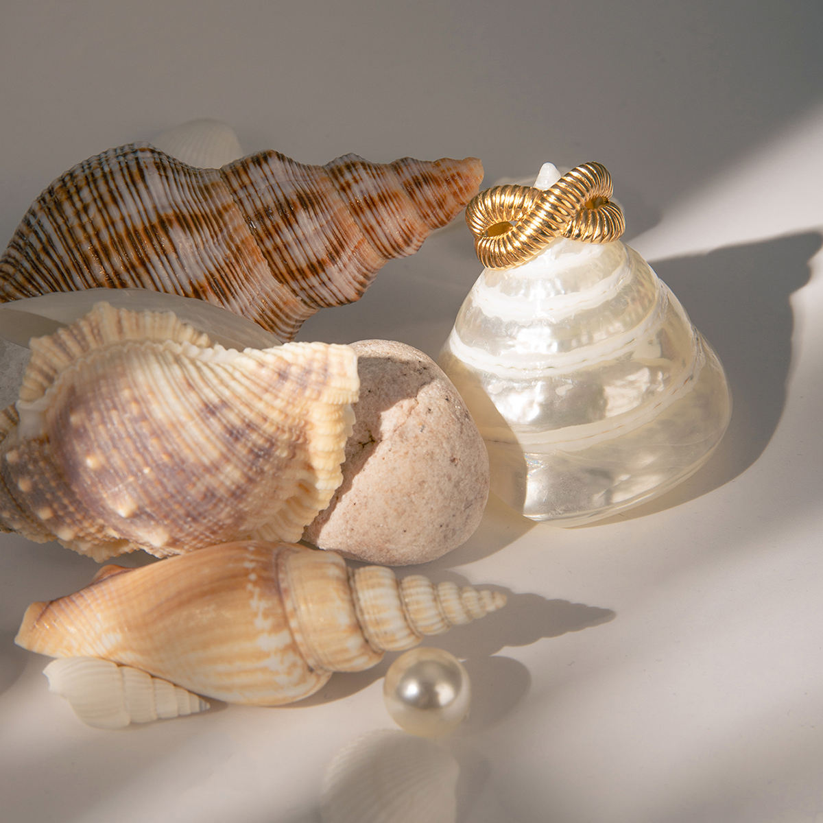 Ribbed Loop Adjustable Ring – Gold Tone Plated