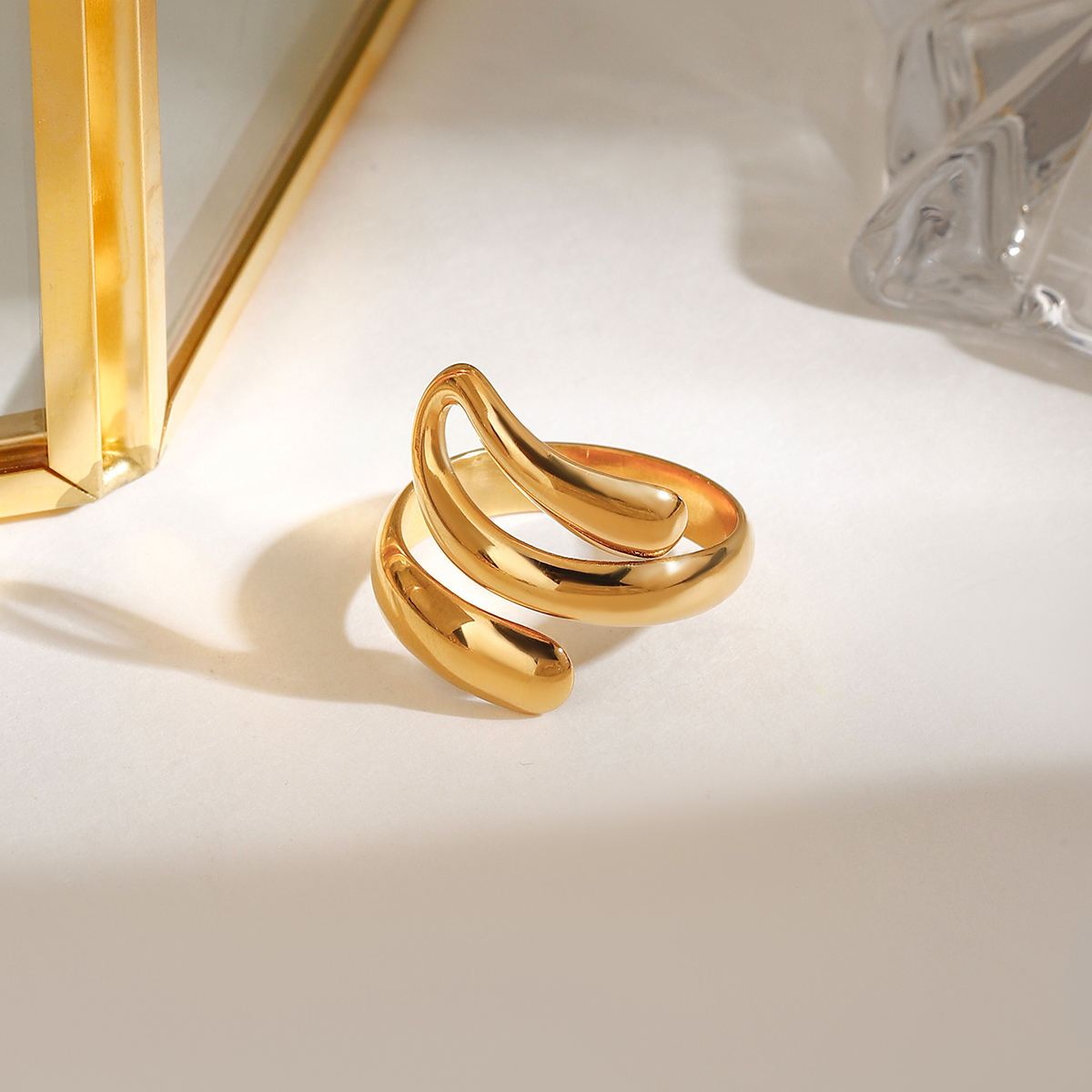 Fluid Loop Adjustable Ring – Gold Plated