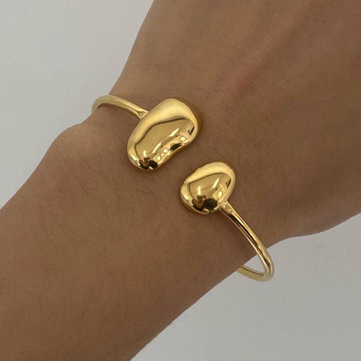Sculpted Dual-Form Open Cuff Bracelet – Gold Plated